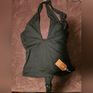 Chic Feelin girl  Black Halter Top body shaper L